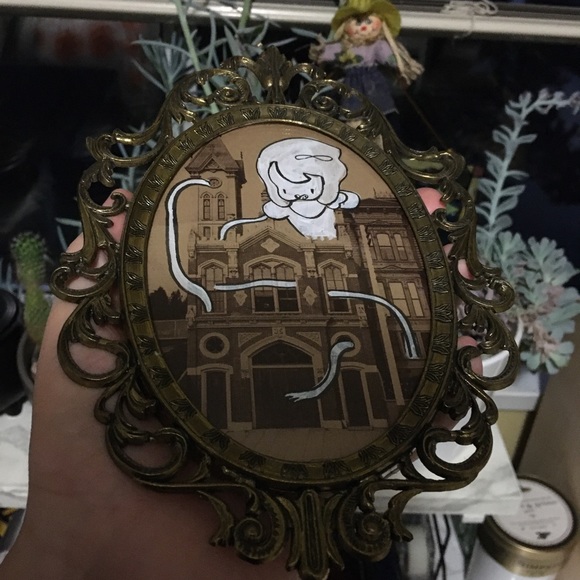 Kuri and the Haunted house. - Picture 5 of 6